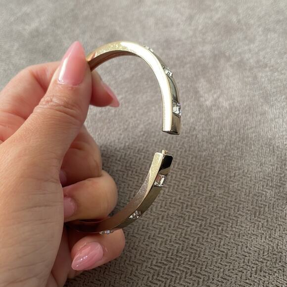Champagne Gold Fashion Bangle - Picture 4 of 5